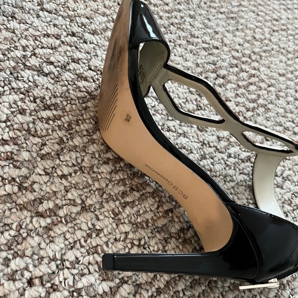 bcbg black and silver heels size 7 - Picture 3 of 3